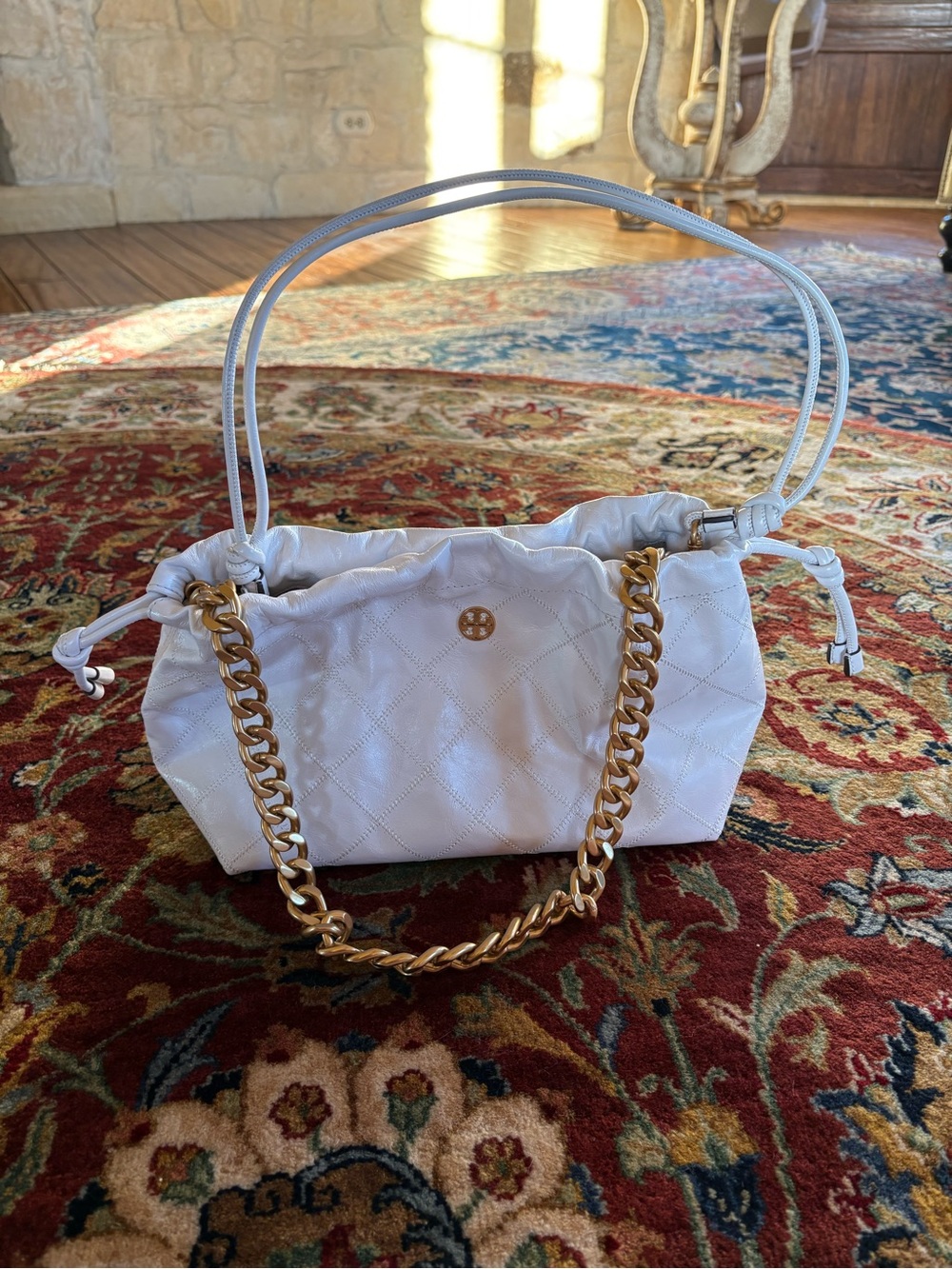 Tory Burch White Quilted Shoulder Bag with Gold Chain